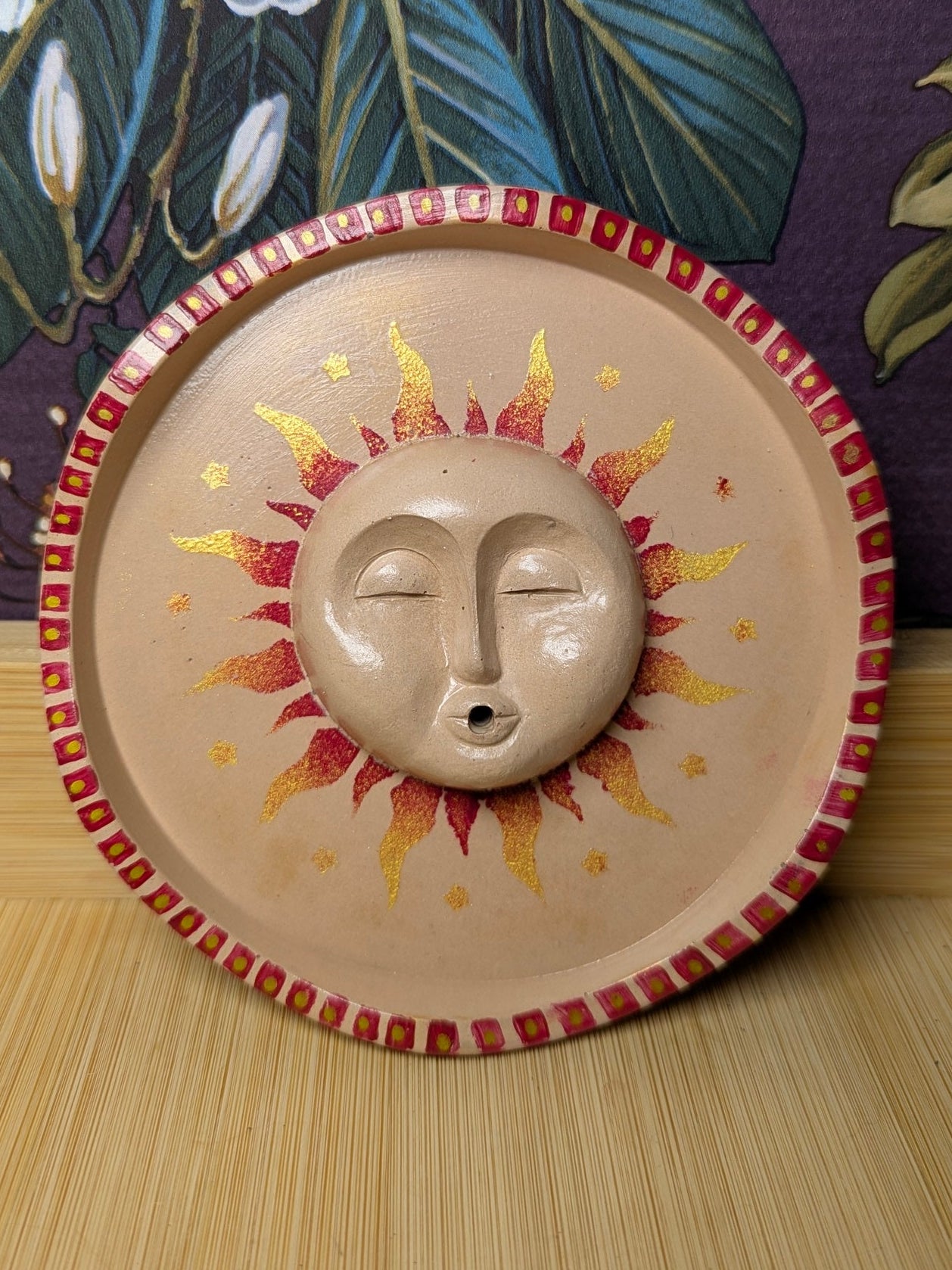 Handcrafted Face Incense Burners Includes incense sticks so you can use it straight away
