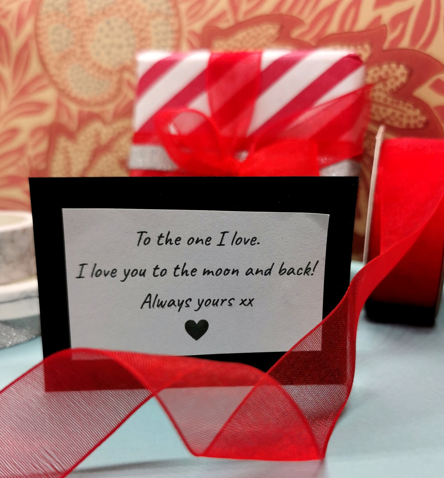 Free Gift Wrapping With Personalised message! For Orders Over £20 only. (Available until Christmas)