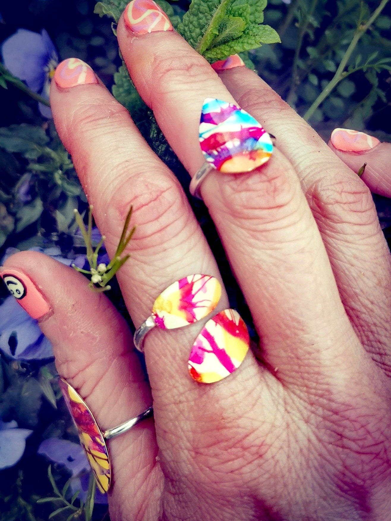 Butterscotch and Hot Pink Wrap Around Ring.