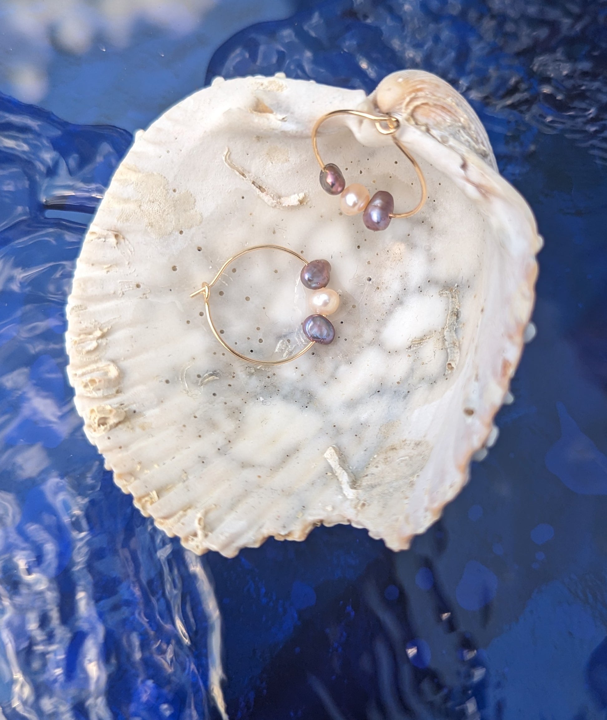 Dainty Freshwater Pearls Hoop Earrings