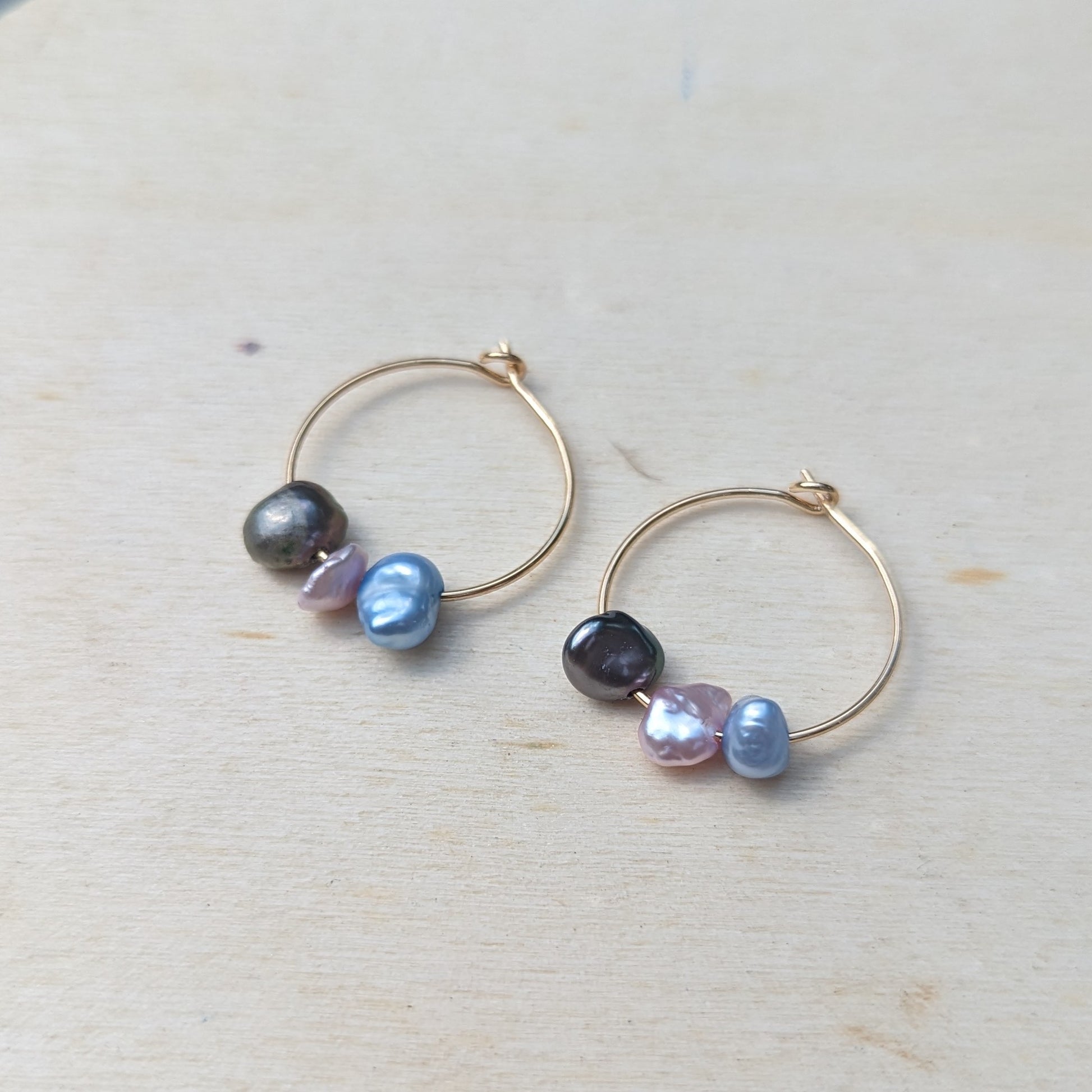 Dainty Freshwater Pearls Hoop Earrings