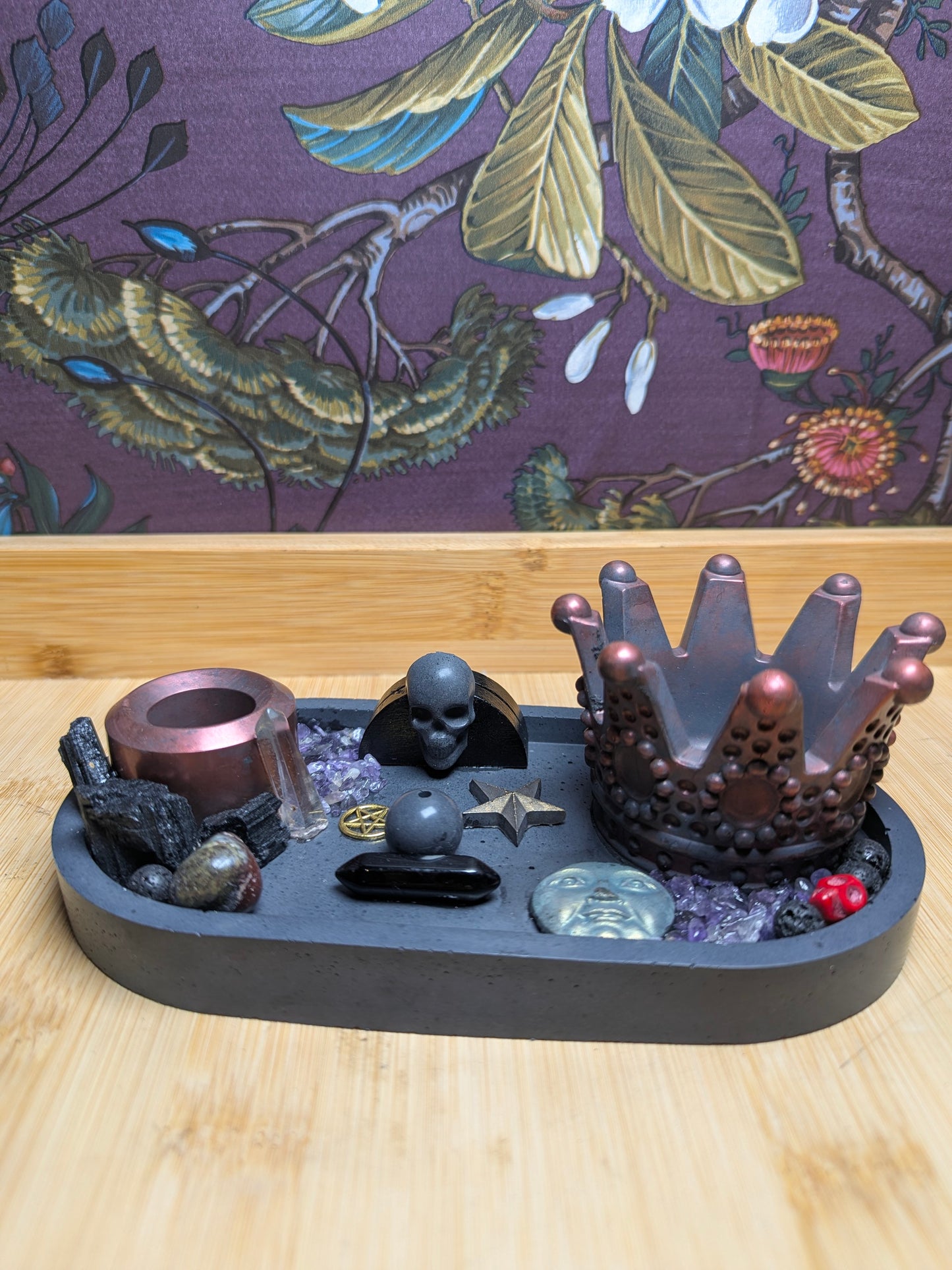 Dark Goddess Gothic Witchcraft Altar Crystal. Handmade Jesmonite Candle, Incense and Tarot Card Display with Vampire Candle, Sweet Dreams Candle & Incense