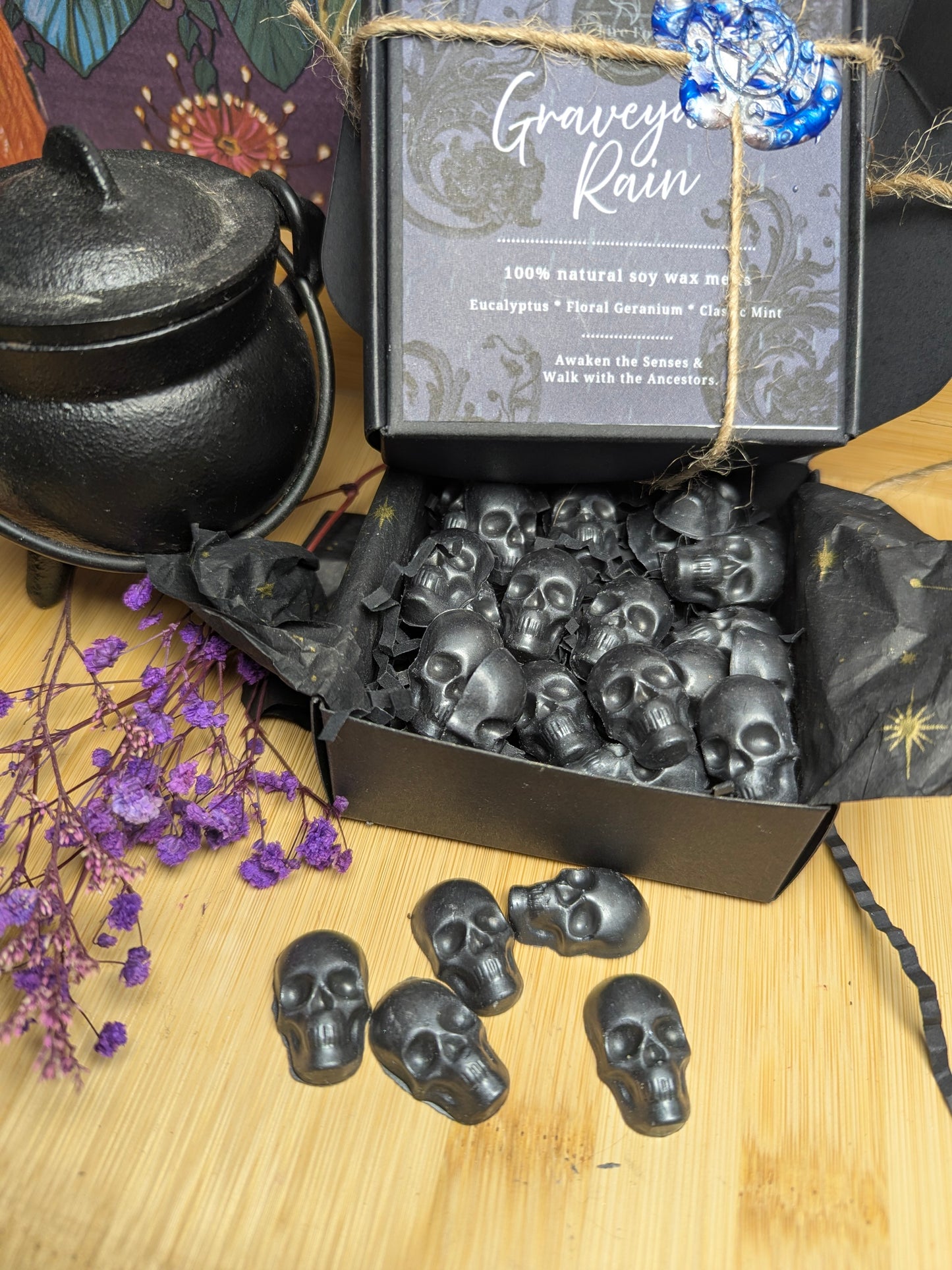 Graveyard Rain Skull Wax Melts – Fresh Eucalyptus, Mint & Geranium – 25 Pack