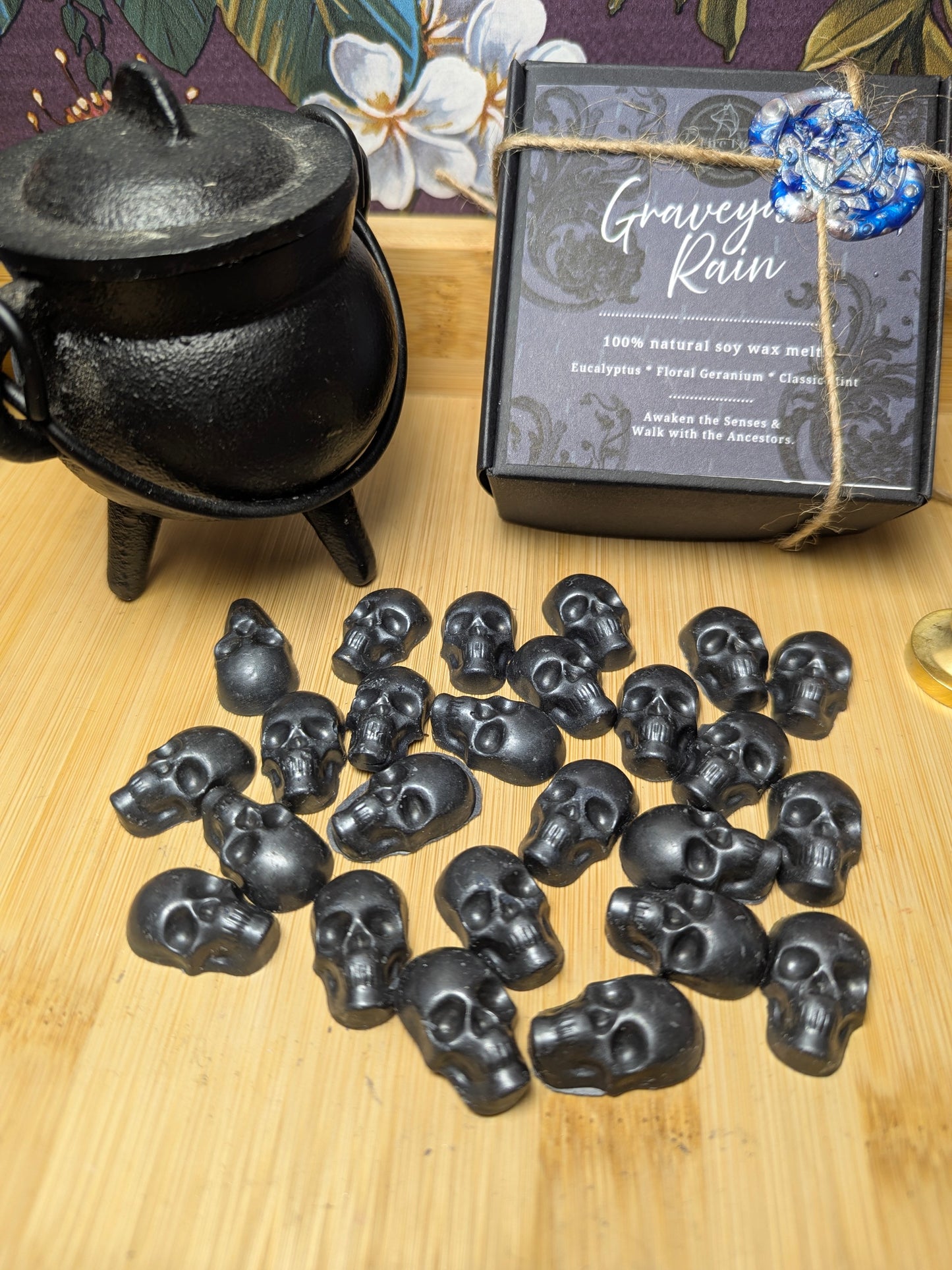 Graveyard Rain Skull Wax Melts – Fresh Eucalyptus, Mint & Geranium – 25 Pack