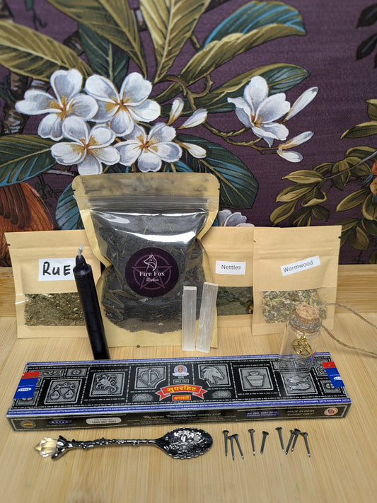 Fire Fox Witch’s Bottle Protection Kit – Black Salt & Iron Ritual Set. Including Incense Herbs Selenite Crystals Iron Nails Spoon and Spell Jar with Pentagram.
