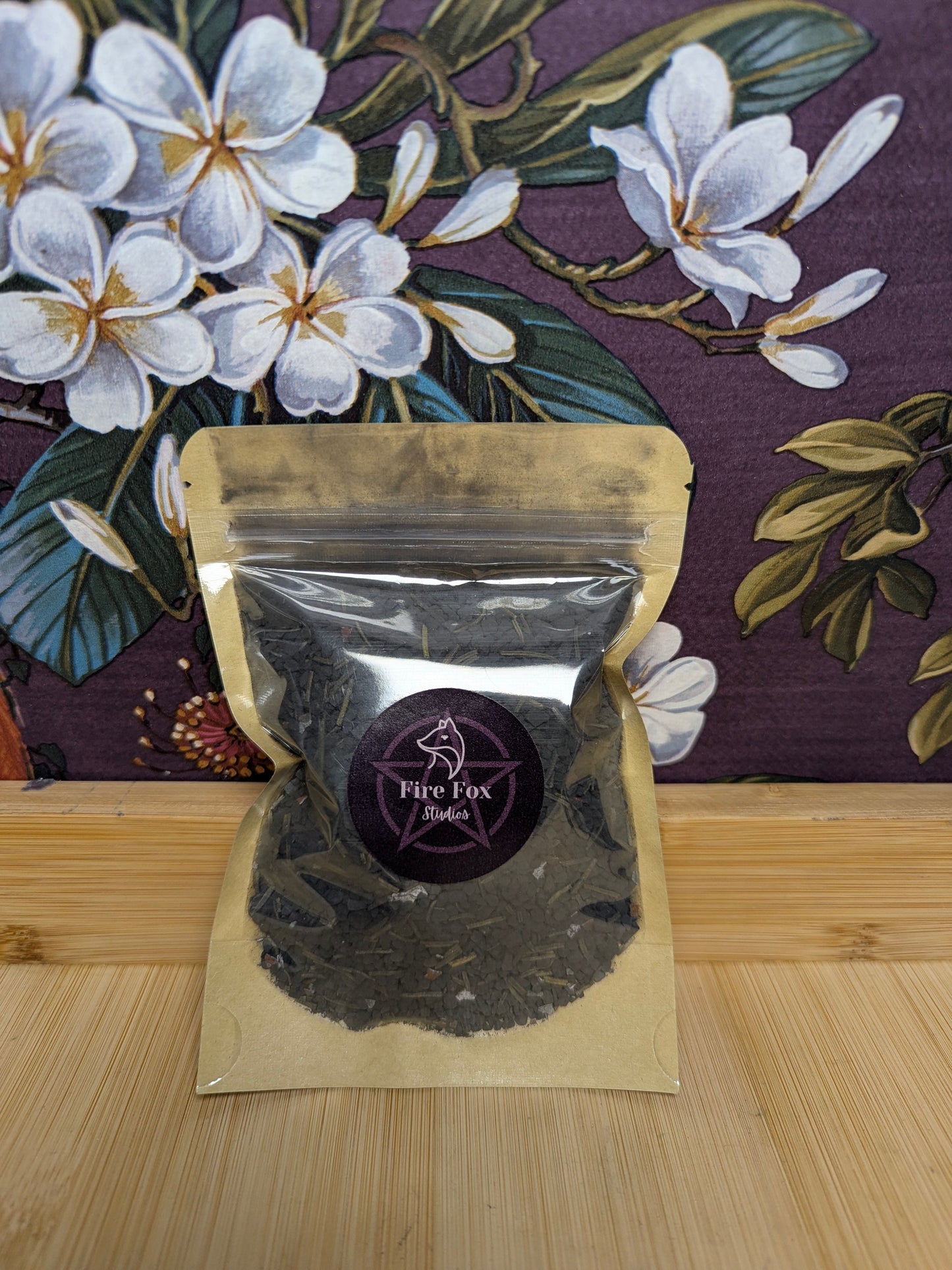 Fire Fox Witch’s Bottle Protection Kit – Black Salt & Iron Ritual Set. Including Incense Herbs Selenite Crystals Iron Nails Spoon and Spell Jar with Pentagram.
