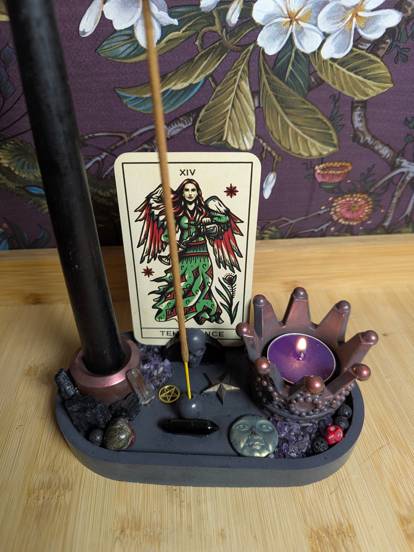 Dark Goddess Gothic Witchcraft Altar Crystal. Handmade Jesmonite Candle, Incense and Tarot Card Display with Vampire Candle, Sweet Dreams Candle & Incense