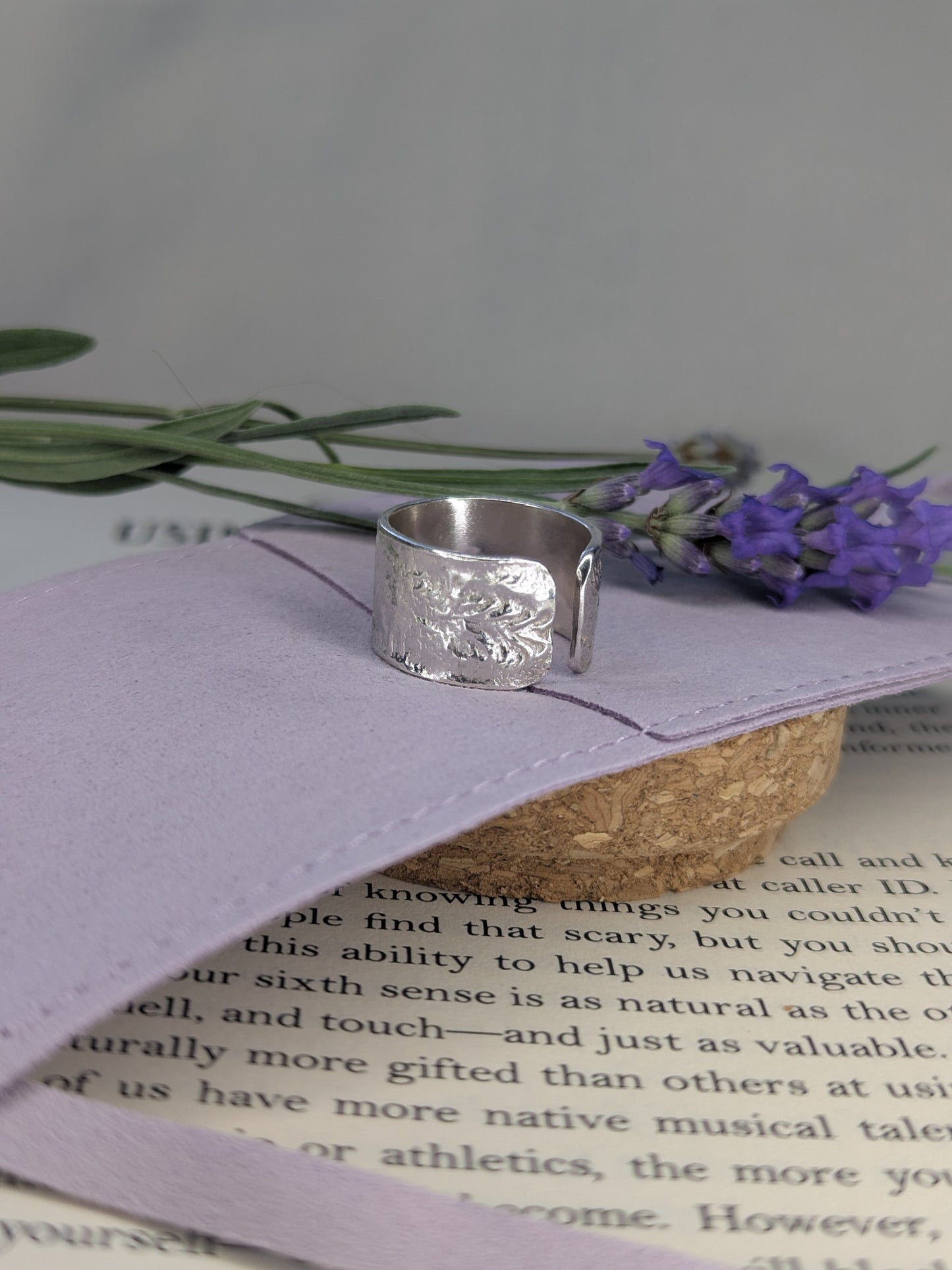 Chunky 10mm Heat Textured two Adjustable Sizes L to N and O to R