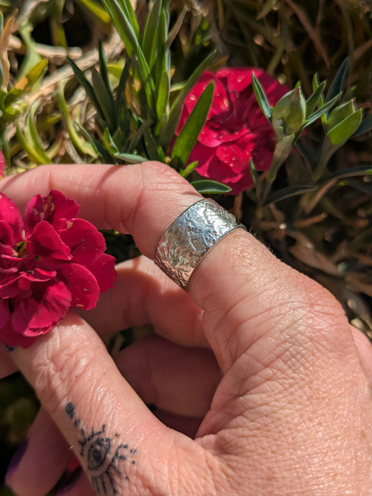 Chunky 10mm Heat Textured two Adjustable Sizes L to N and O to R