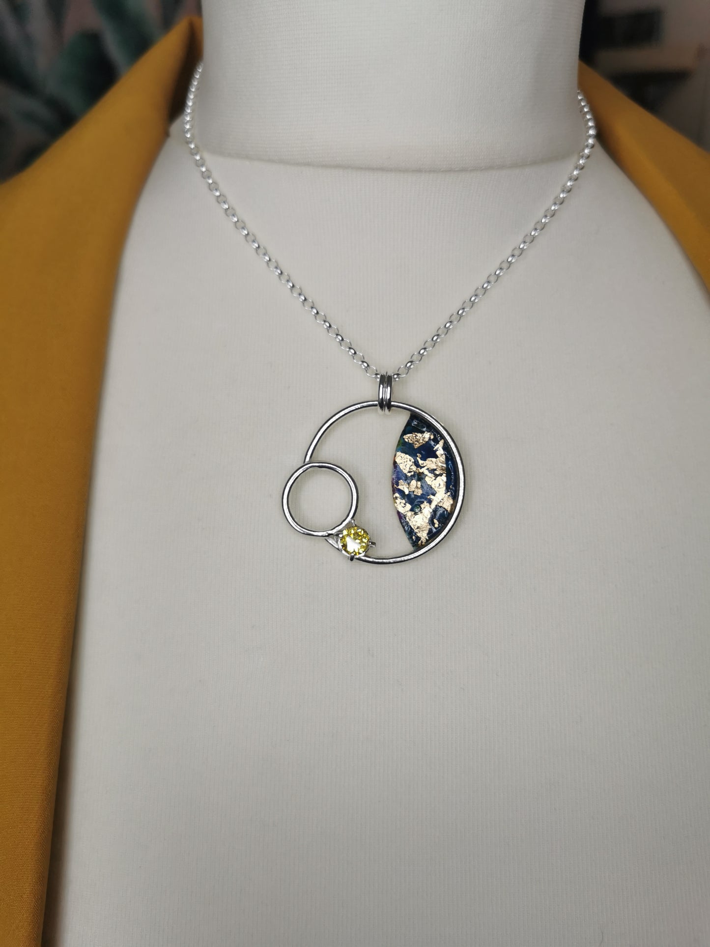 Silver necklace with yellow cubic zirconia